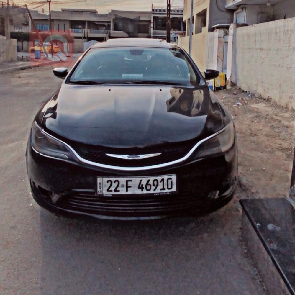 كرايسلر 200